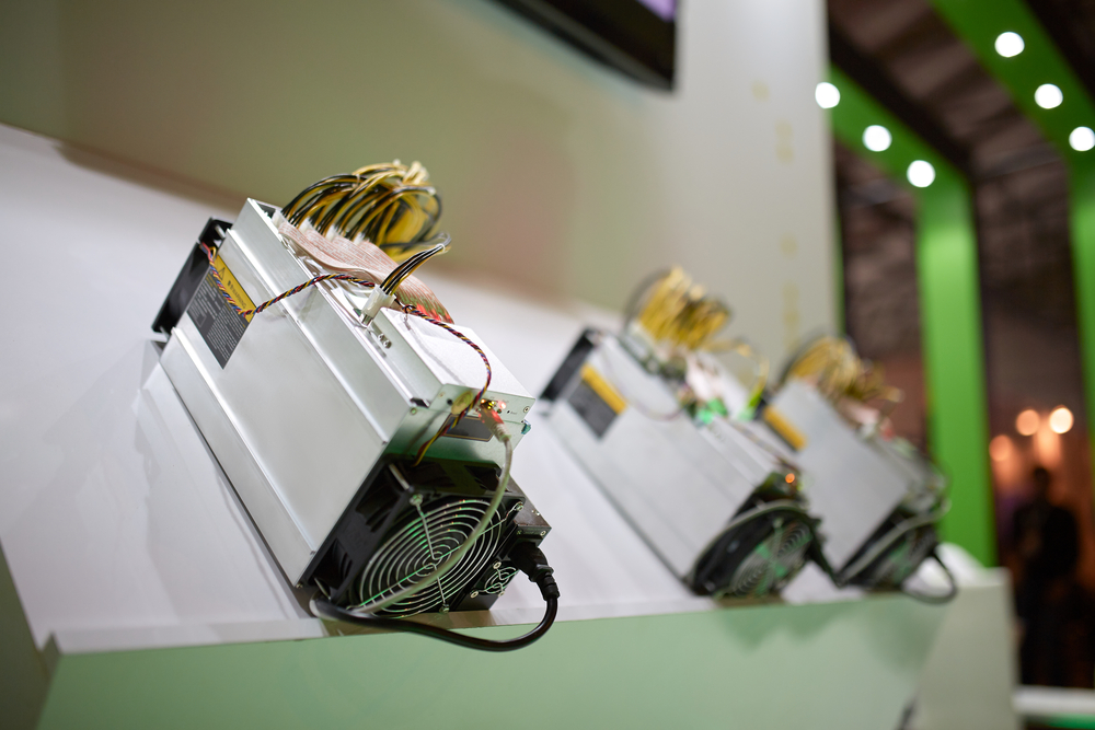 Mining Hardware Supply Chain Seeks Alternative Revenue Streams Amid Declining Demand