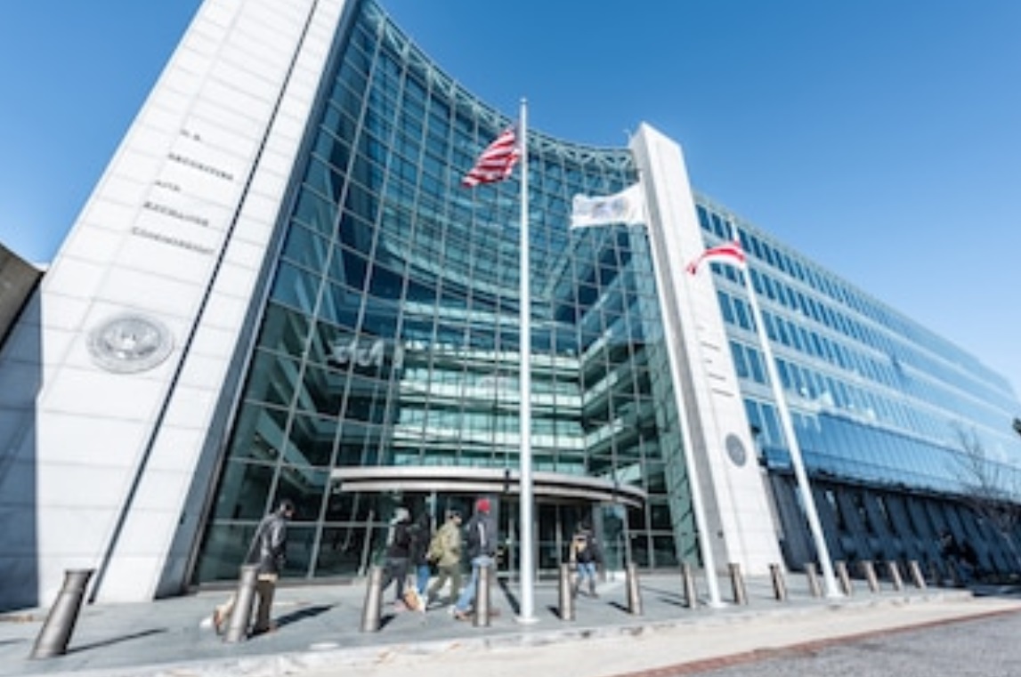 SEC Postpones Decision on Vaneck Solidx Bitcoin ETF but Previous Concerns ‘Resolved'