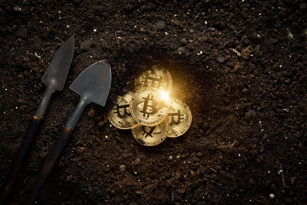 Snowden: “Large Population” Believes in Bitcoin as Means of Exchange