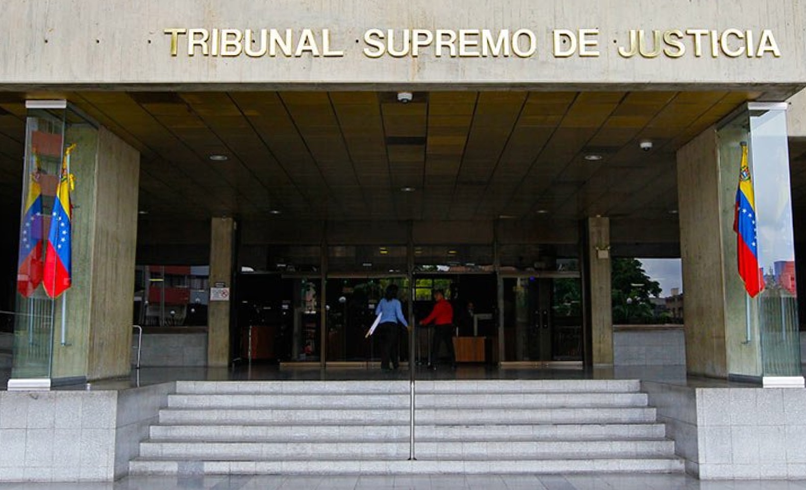Venezuela’s Supreme Court Orders Compensation Payment in National Cryptocurrency