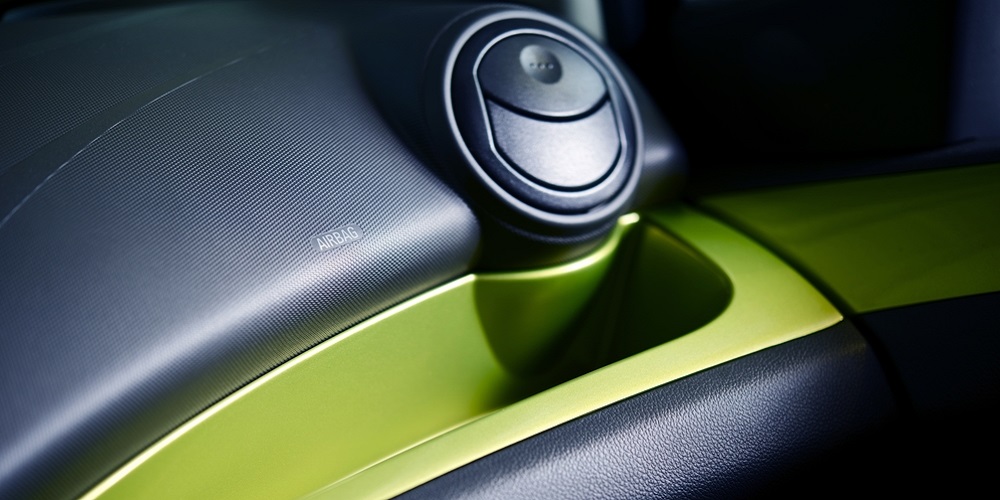 Decorate Your Car Dashboard With Trim Kits You Can Buy With BCH