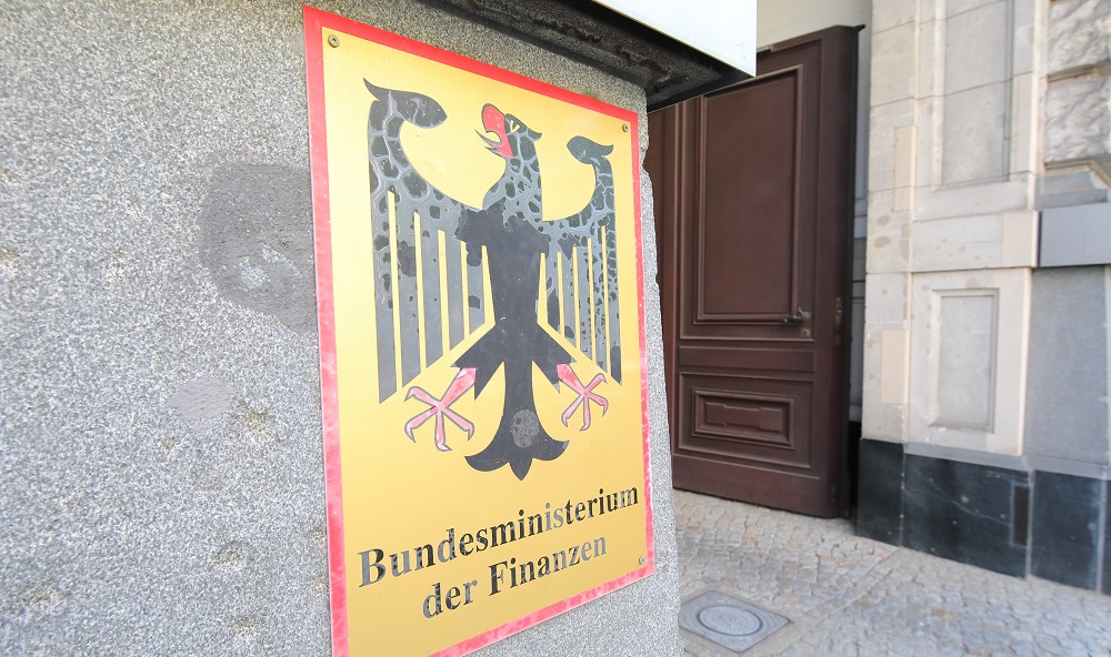 Initiative to Curtail Negative Interest Rates Gains Traction in Germany Initiative to Curtail Negative Interest Rates Gains Traction in Germany