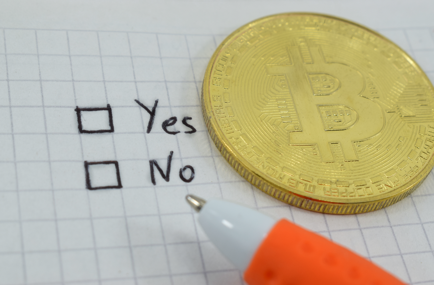 Tax Expert: IRS Crypto Question ‘Unconstitutional,’ Card Points, Flyer Miles Could Be Virtual Currency
