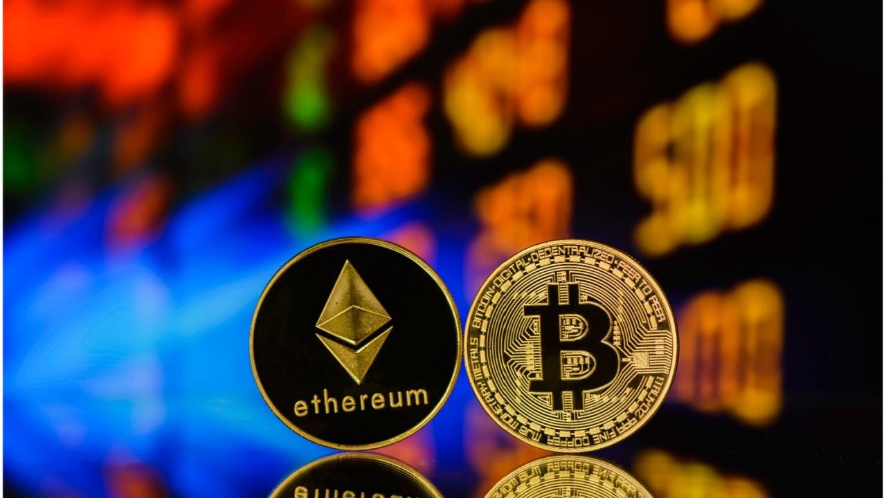 Bitcoin and Ether ETFs Shine With Back-to-Back Inflows