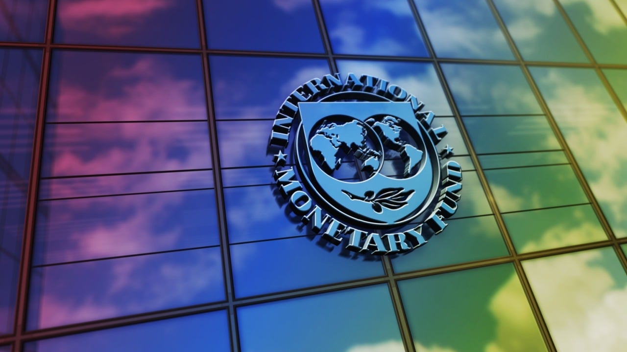 Is Somebody Lying? IMF Confirms El Salvador's Compliance With Bitcoin Non-Accumulation Commitment