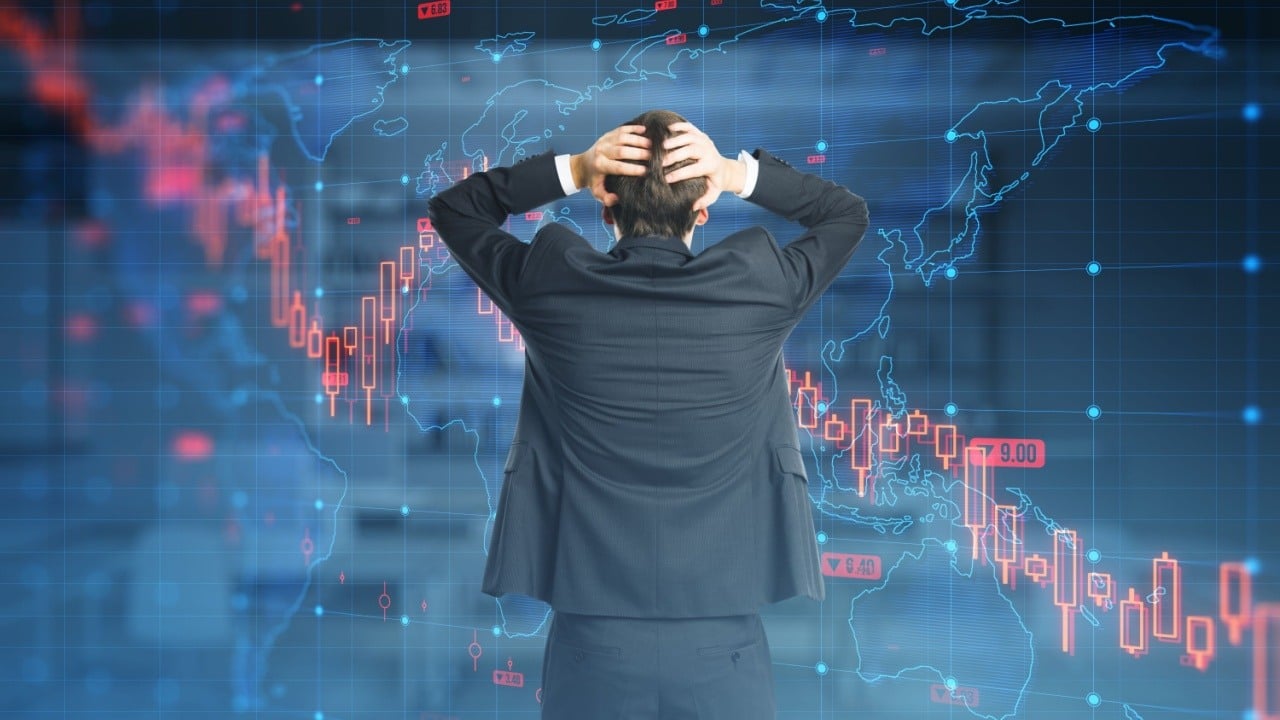 Robert Kiyosaki Says Millions Will Lose Jobs—Here's His Advice