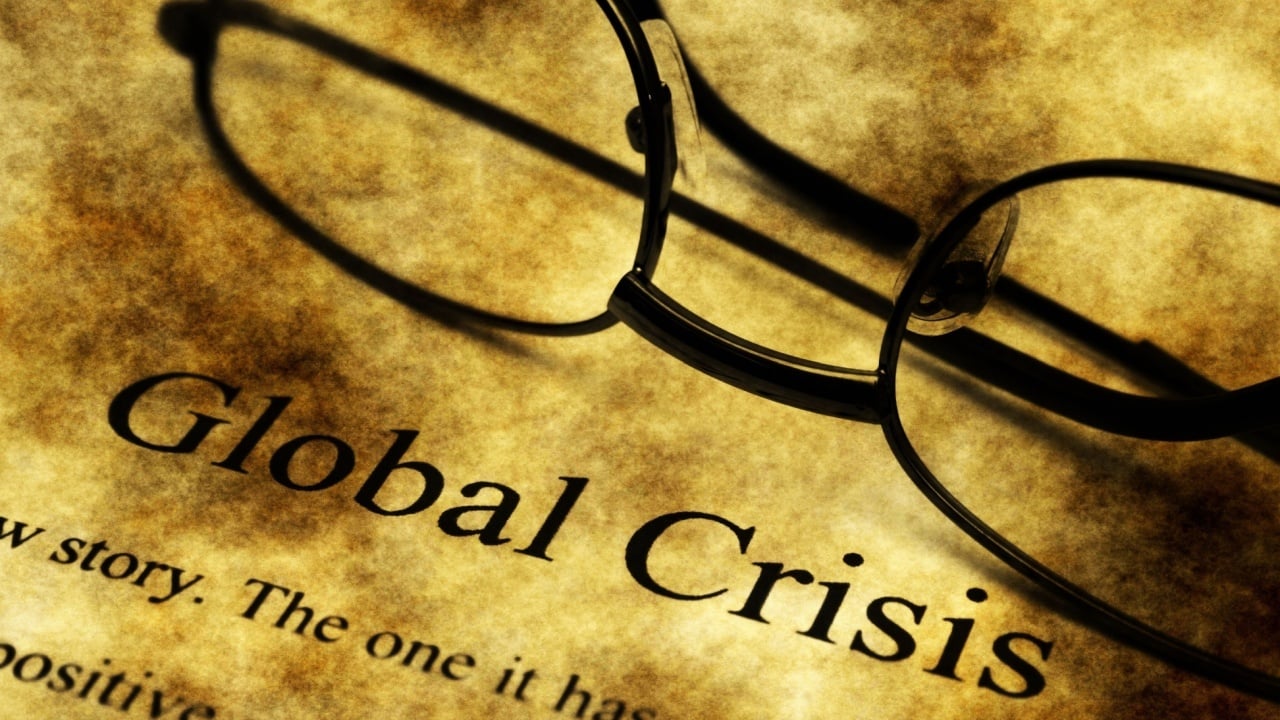 Ray Dalio Warns of a Once-in-a-Lifetime Global Meltdown Masked by Tariff Distraction