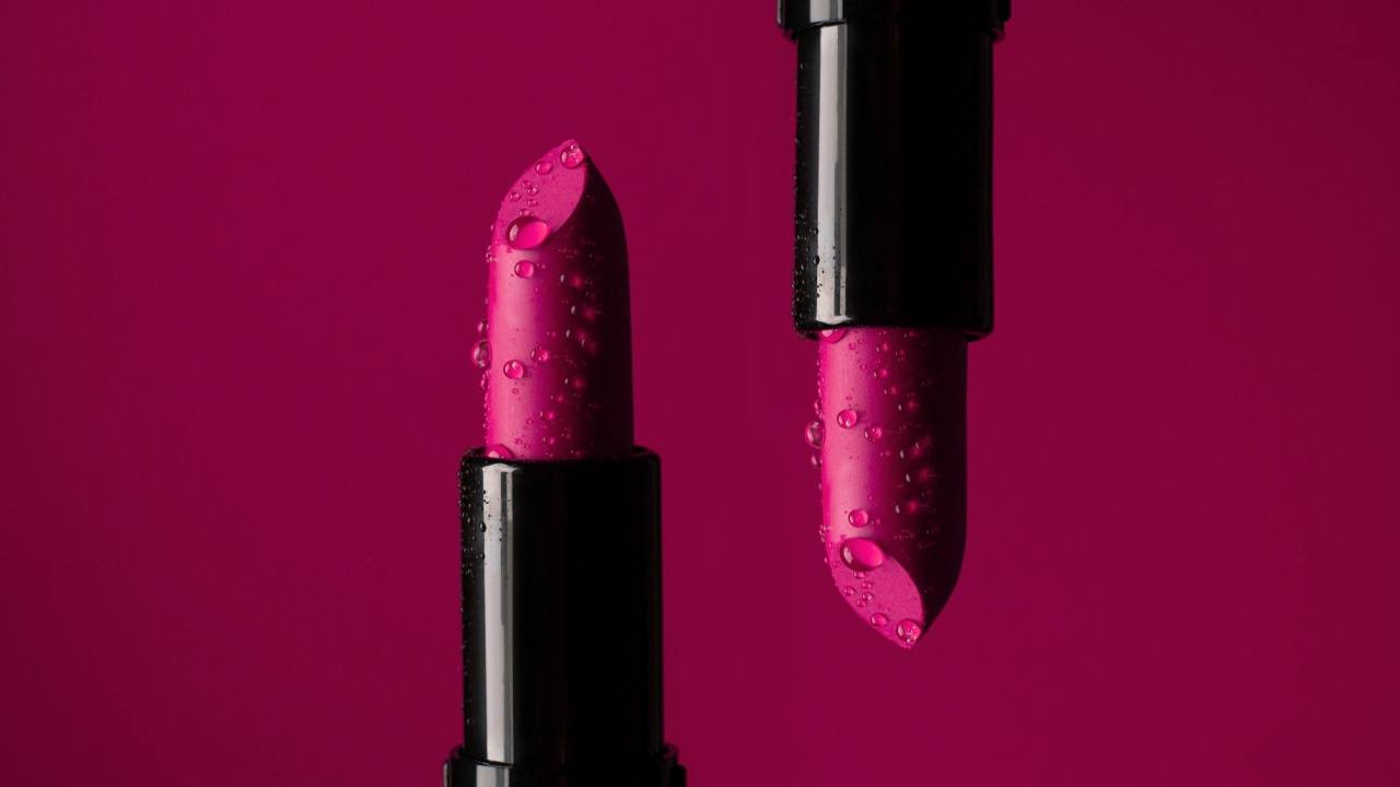 Michael Burry Bets on Lipstick to Fight Recession