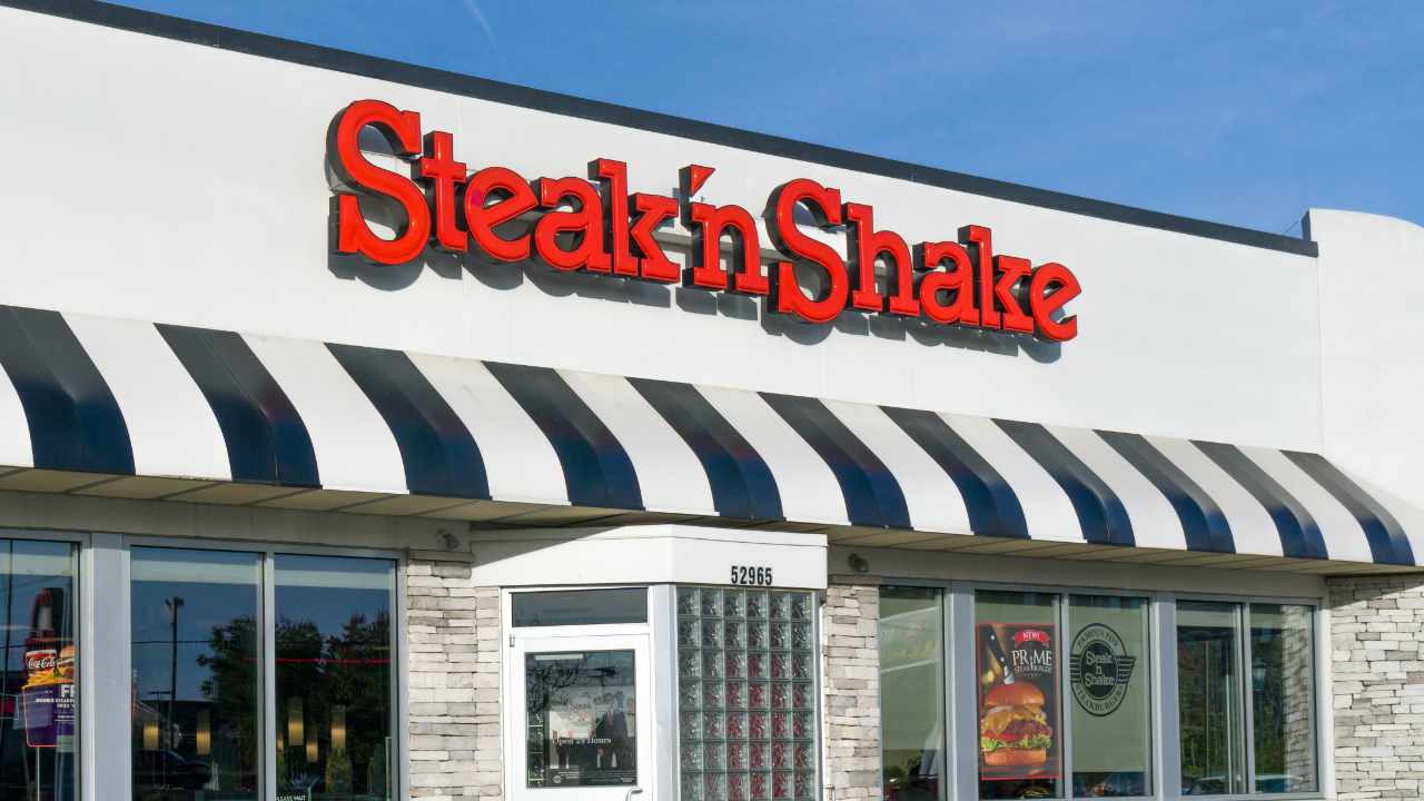Steak 'n Shake Goes Full Crypto — 100M Can Pay With Bitcoin Next Week
