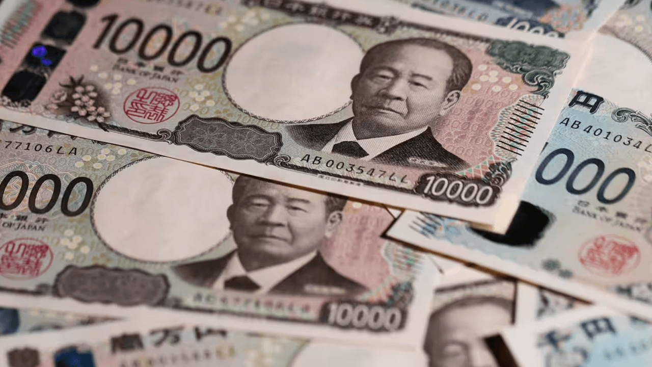 The World's Most Dangerous Bond? Analyst Sound the Alarm on Japan’s 40-Year JGB Market
