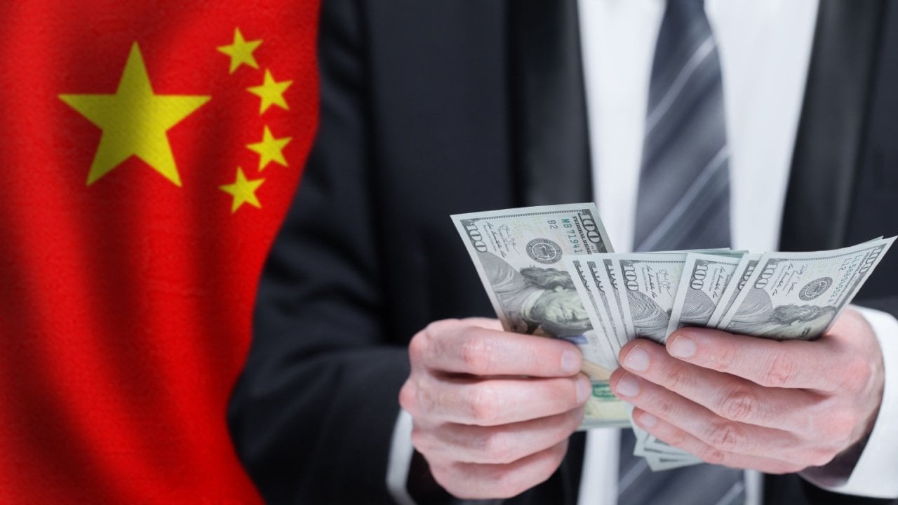 China Continued Trimming on US Tresury Exposure During April