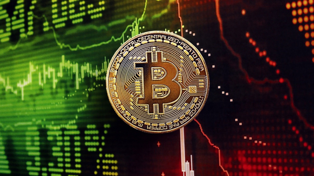 Bitcoin Slides on $2.7 Billion Whale Sell-Off As ETH Rotation Gains Steam