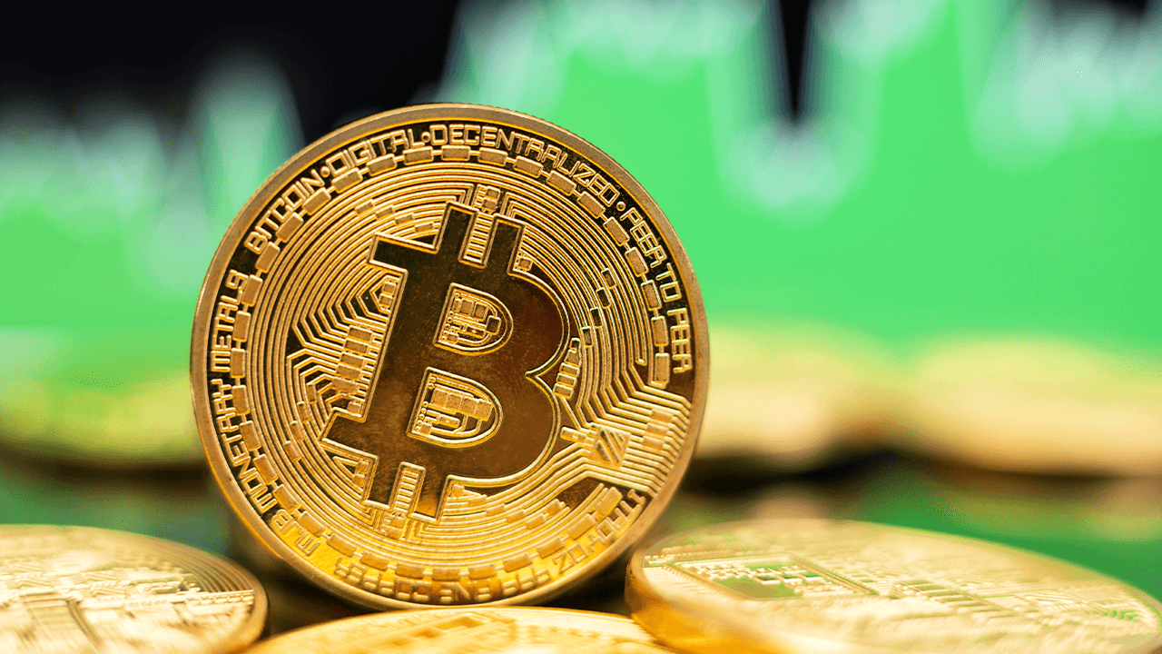 Experts: Bitcoin’s Rally Fueled by ETF Demand, Weak Dollar, and Rate Cut Hopes