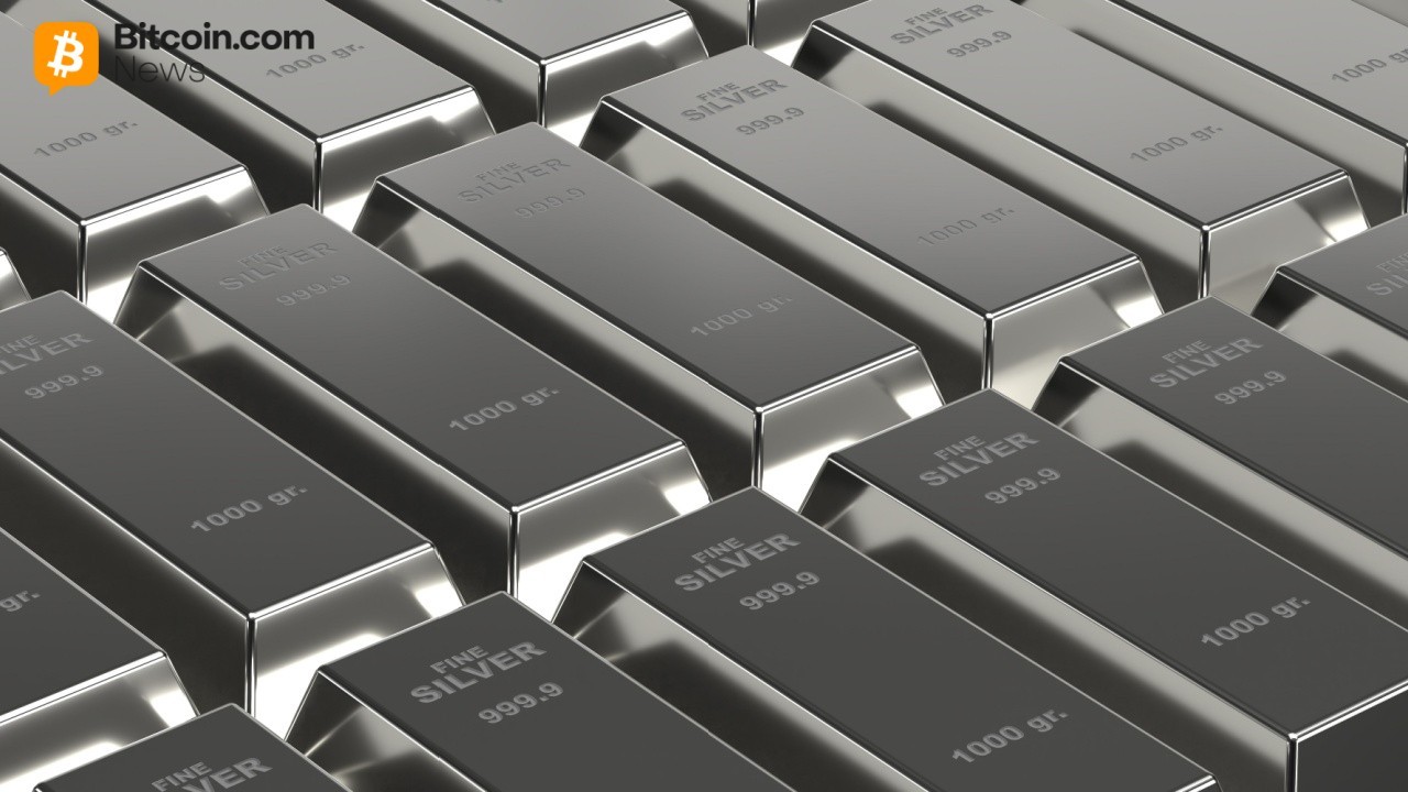 Retail Shift to Silver: Purchase Lines Observed in Singapore