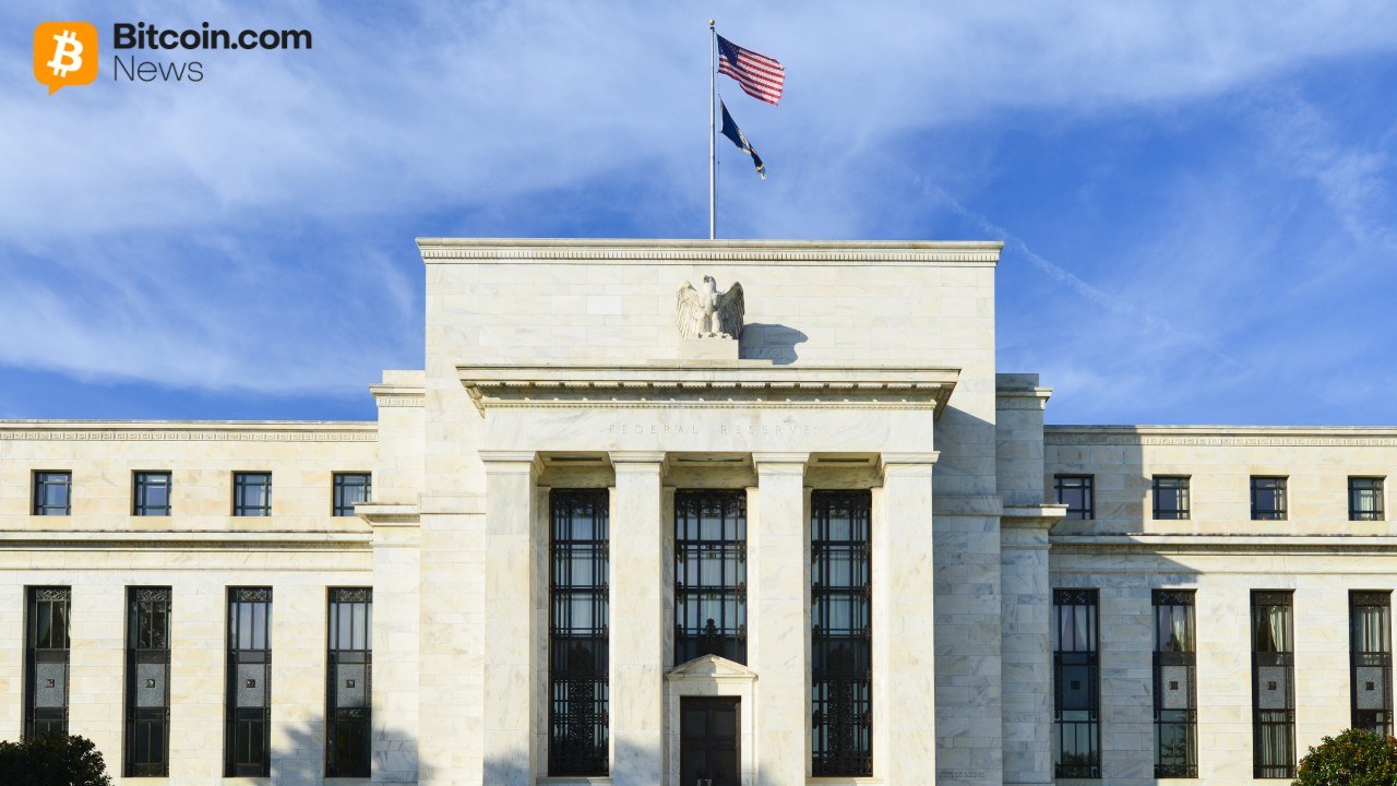 Is Fed Crisis Setting Bitcoin up for Major Price Surge?