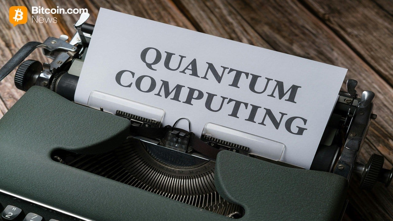 A typewriter displaying the message Quantum COmputing