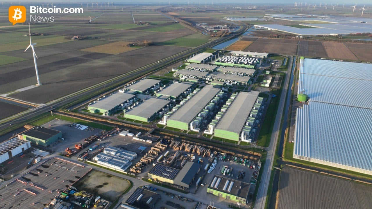Massive data center on a large expanse of land.