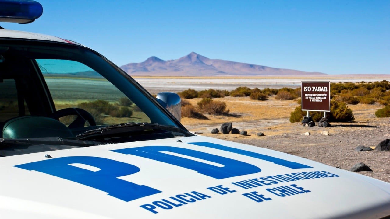 A photo of a Chilean Intelligence Police patrol