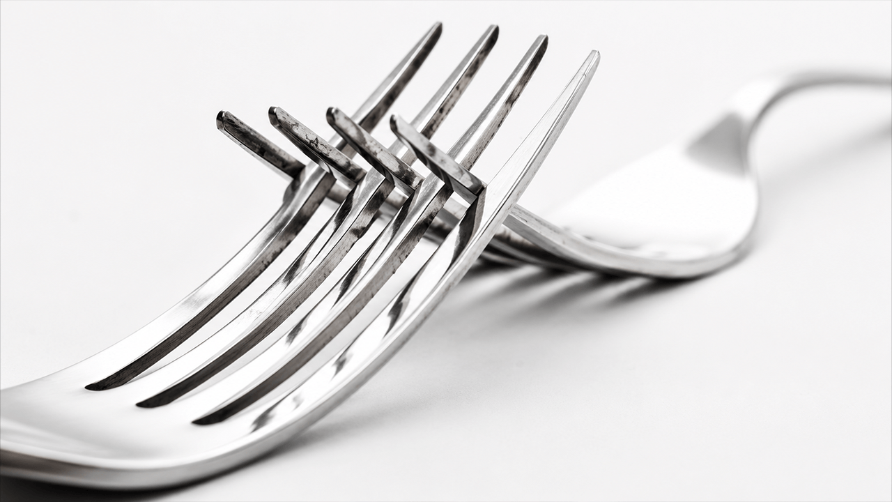 Two forks.