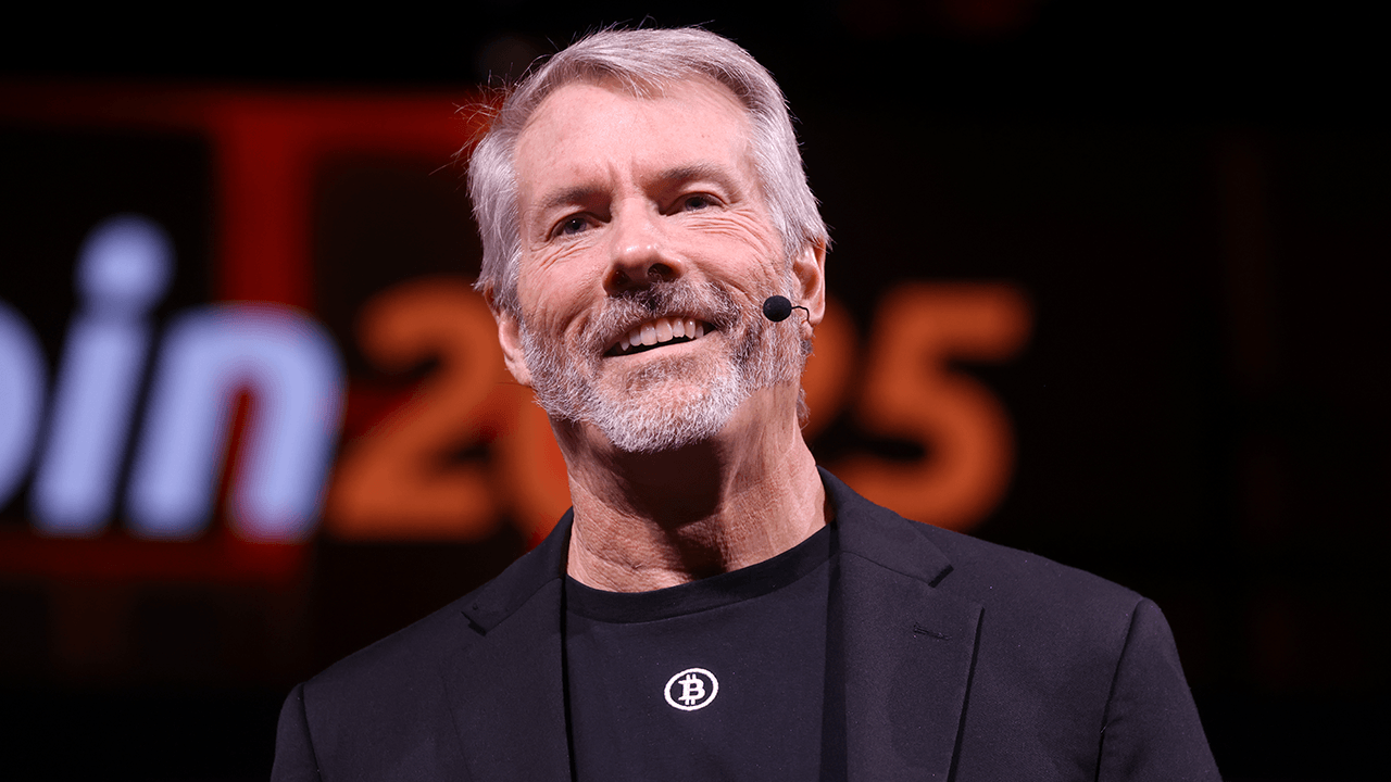 Image of Michael Saylor at an event.