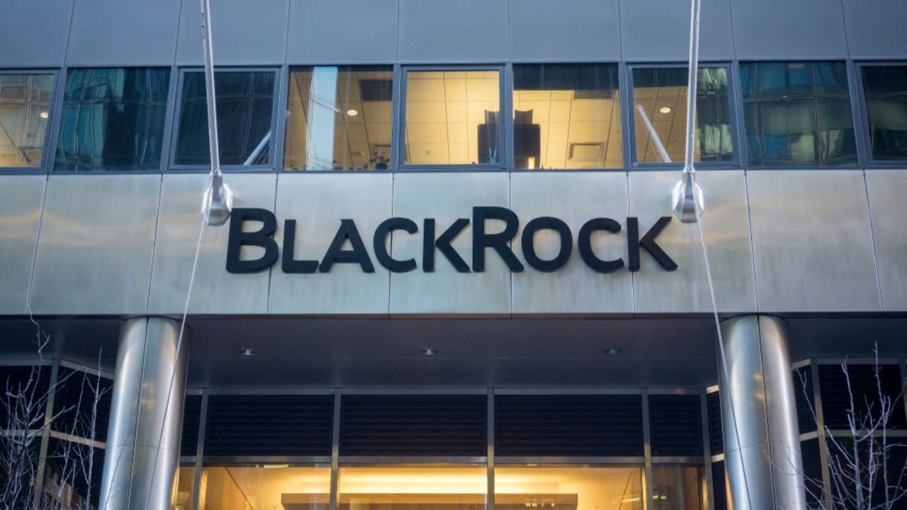 Blackrock logo on New York HQ building