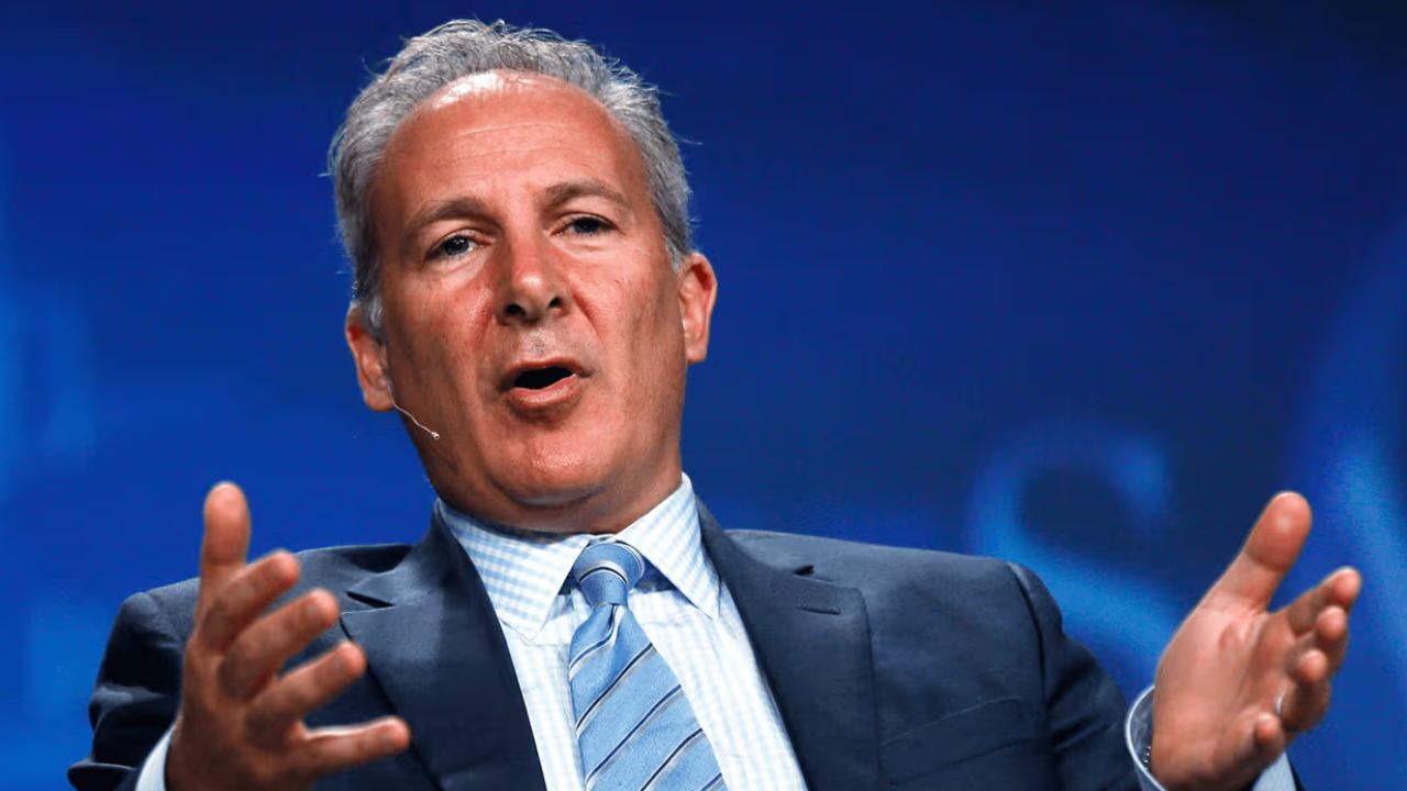 Peter Schiff at an event